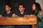 Farhan Akhtar, Ritesh Sidhwani, Richa Chadda Unveil Fukrey first look in Jai Hind, Mumbai on 12th April 2013 (31).JPG